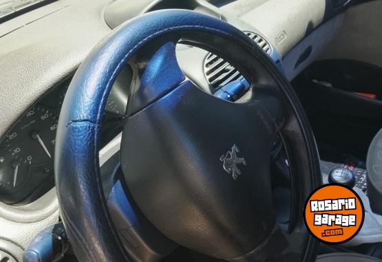 Autos - Peugeot 206 2006 Nafta 200000Km - En Venta