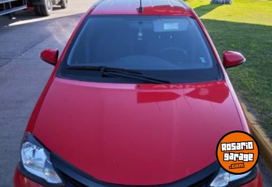 Autos - Toyota Etios XLS 2020 Nafta 166000Km - En Venta