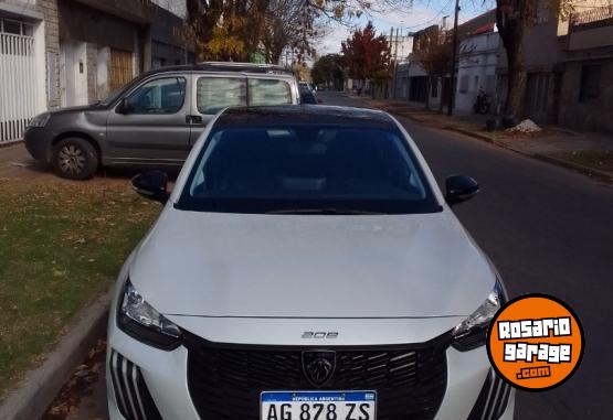 Autos - Peugeot 208 2024 Nafta 15000Km - En Venta