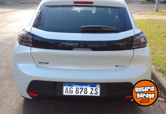 Autos - Peugeot 208 2024 Nafta 15000Km - En Venta