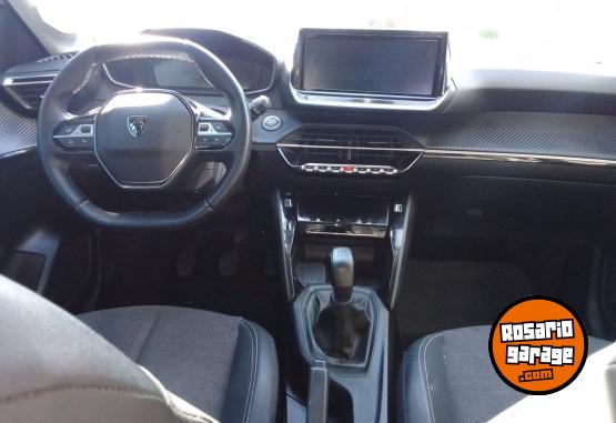 Autos - Peugeot 208 2024 Nafta 15000Km - En Venta