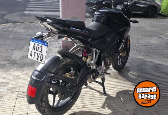Motos - Bajaj Sn 200 2017 Nafta 29000Km - En Venta