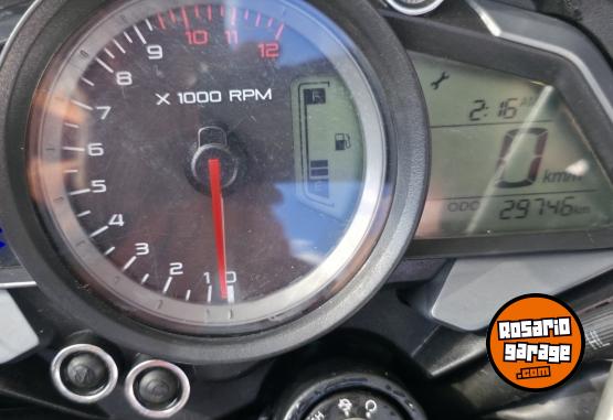 Motos - Bajaj Sn 200 2017 Nafta 29000Km - En Venta