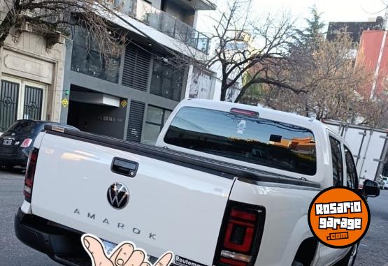 Camionetas - Volkswagen Trendline 2024 Diesel 30000Km - En Venta