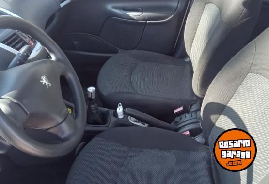 Autos - Peugeot Compact ALLURE 1 4 2015 GNC 102000Km - En Venta
