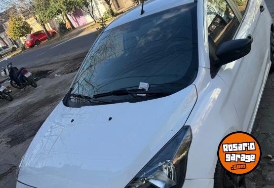 Autos - Ford Ka 2017 GNC 135000Km - En Venta