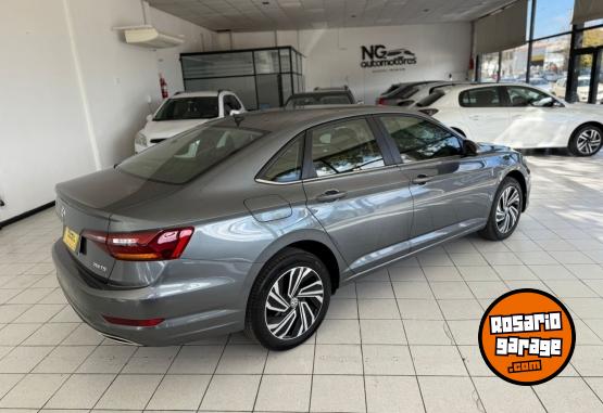 Autos - Volkswagen Vento Highline 1.4T 2021 Nafta 160000Km - En Venta