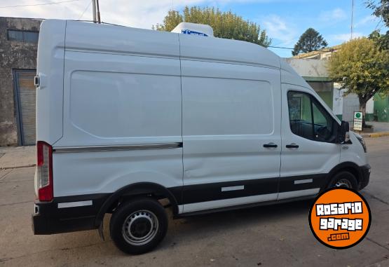 Utilitarios - Ford Transit 2023 Diesel 69000Km - En Venta