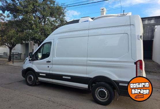 Utilitarios - Ford Transit 2023 Diesel 69000Km - En Venta