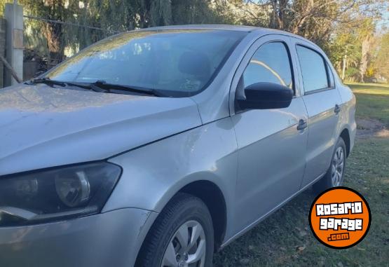 Autos - Volkswagen Voyage 2014 Nafta 250000Km - En Venta