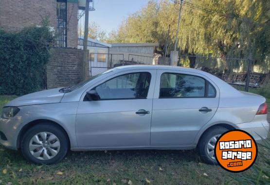 Autos - Volkswagen Voyage 2014 Nafta 250000Km - En Venta