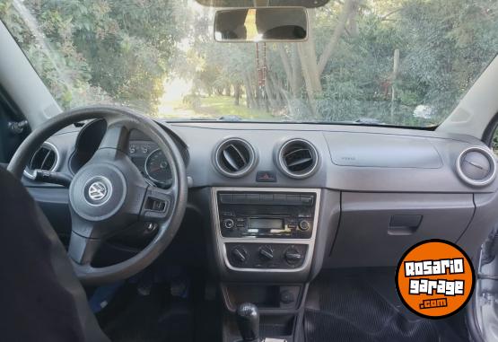 Autos - Volkswagen Voyage 2014 Nafta 250000Km - En Venta