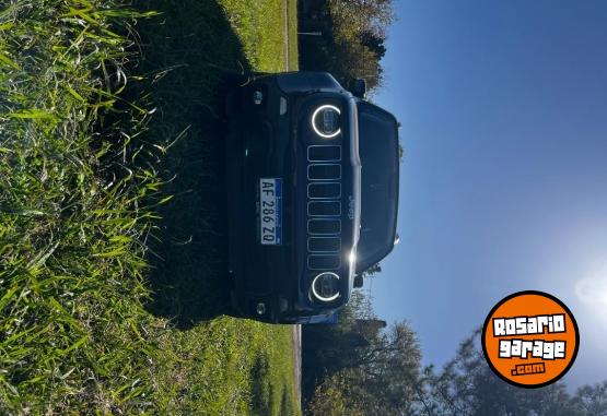 Camionetas - Jeep Renegade Longitude 2022 Nafta 40000Km - En Venta