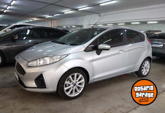 Autos - Ford FIESTA 1.6L SE 5P 2018 Nafta 76000Km - En Venta