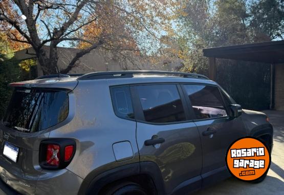 Camionetas - Chrysler Jeep Renegade 1.8 Sport 2017 Nafta 107000Km - En Venta