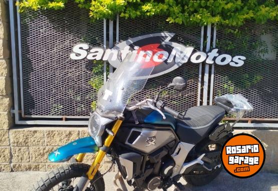 Motos - CF CLX ADV 700 2024 Nafta 16984Km - En Venta