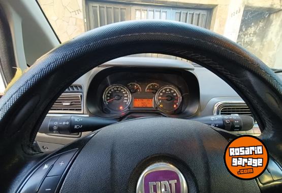 Autos - Fiat Punto HLX 1.8 2010 Nafta 163000Km - En Venta