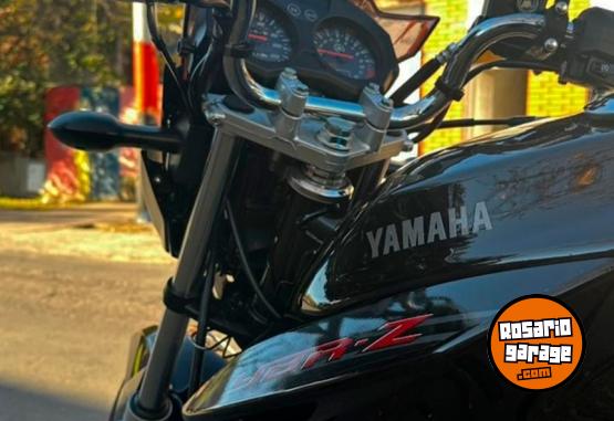 Motos - Yamaha YBR Z 125 2023 Nafta 5300Km - En Venta