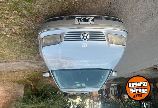 Autos - Volkswagen Bora 1.9 TDI full 2007 Diesel 238000Km - En Venta