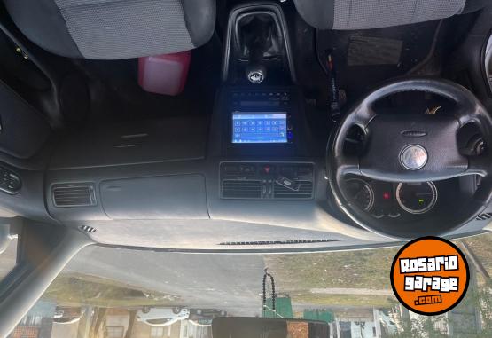 Autos - Volkswagen Bora 1.9 TDI full 2007 Diesel 238000Km - En Venta