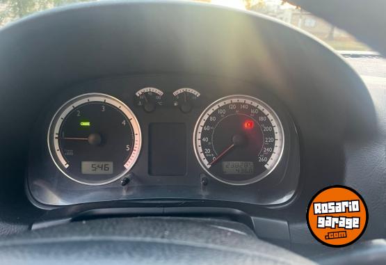 Autos - Volkswagen Bora 1.9 TDI full 2007 Diesel 238000Km - En Venta