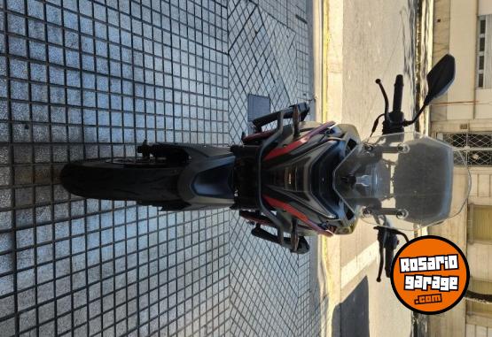Motos - Voge 300 DS 2023 Nafta 9000Km - En Venta