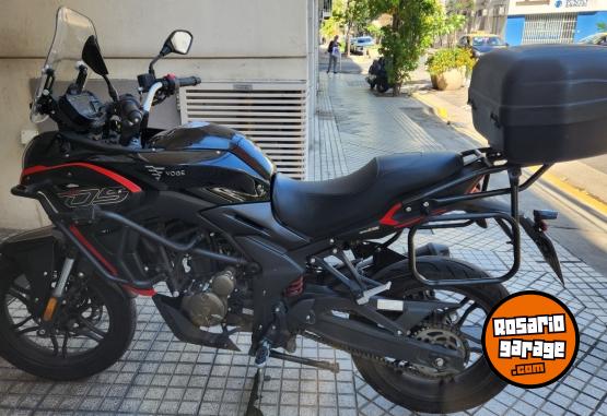 Motos - Voge 300 DS 2023 Nafta 9000Km - En Venta