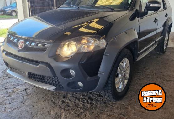 Autos - Fiat Palio We Adventure 2015 Nafta 140000Km - En Venta