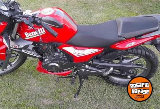 Motos - Benelli Tnt 15 2023 Nafta 5400Km - En Venta