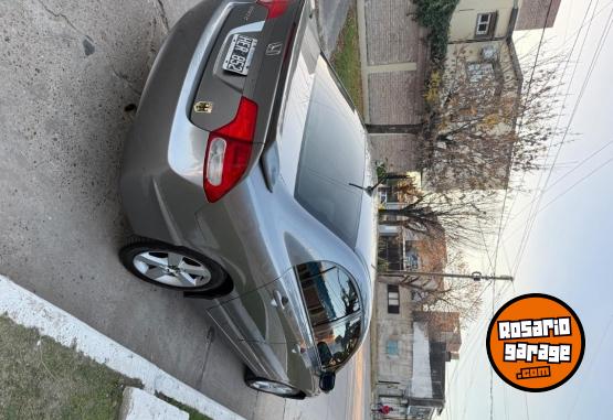 Autos - Honda Civic 2008 Nafta 200000Km - En Venta