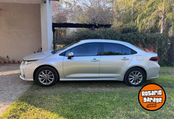 Autos - Toyota Corolla XEI hibrido 2022 Electrico / Hibrido 90000Km - En Venta