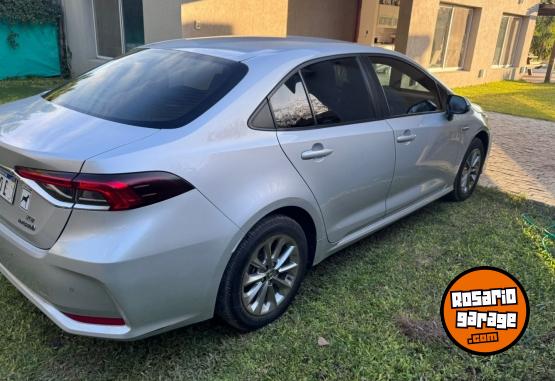 Autos - Toyota Corolla XEI hibrido 2022 Electrico / Hibrido 90000Km - En Venta
