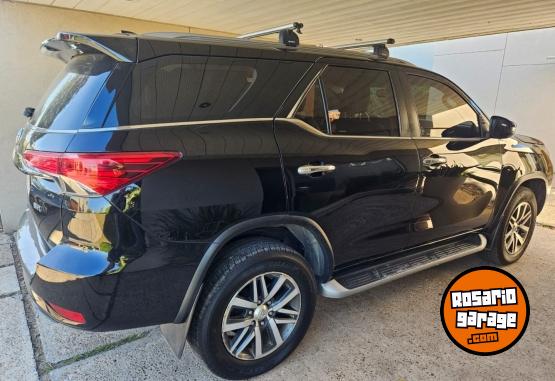 Camionetas - Toyota Hilux Sw4 2.8 SRX 177cv 4 2020 Diesel 115000Km - En Venta