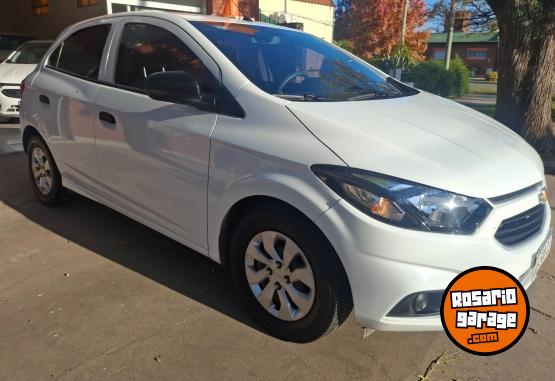 Autos - Chevrolet ONIX JOY 2022 Nafta 41500Km - En Venta