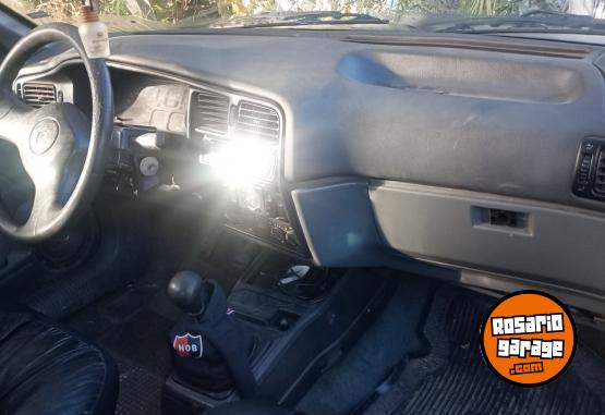 Autos - Renault 19 1994 GNC 300000Km - En Venta