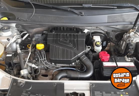 Autos - Renault Logan expression 2014 Nafta 80000Km - En Venta
