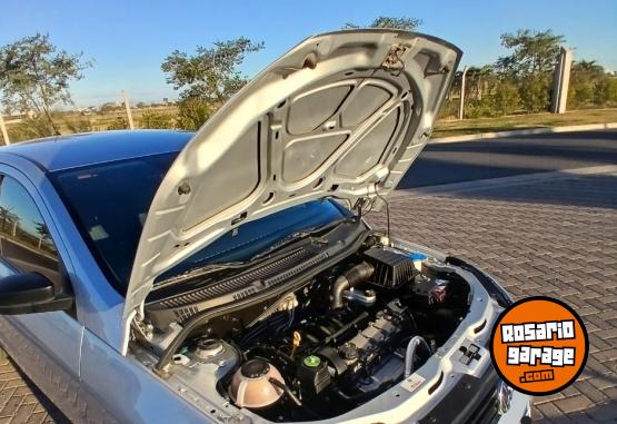 Autos - Volkswagen Gol trend trendline 2019 Nafta 68000Km - En Venta