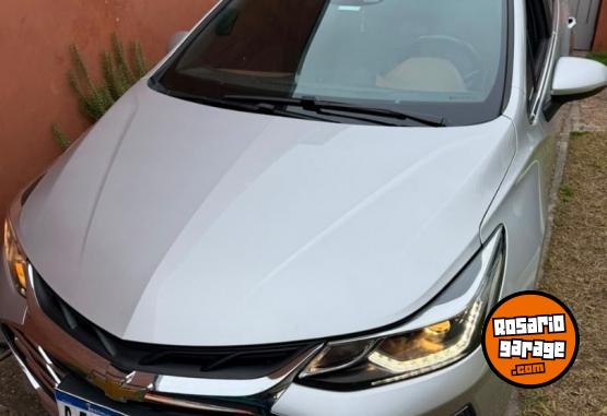 Autos - Chevrolet Cruze Premier 2024 Nafta 25600Km - En Venta