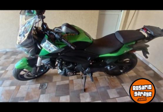Motos - Bajaj Dominar 400 - Tourer 2025 Nafta 3100Km - En Venta
