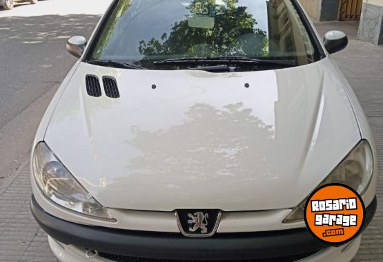 Autos - Peugeot 206 2005 Nafta 170000Km - En Venta