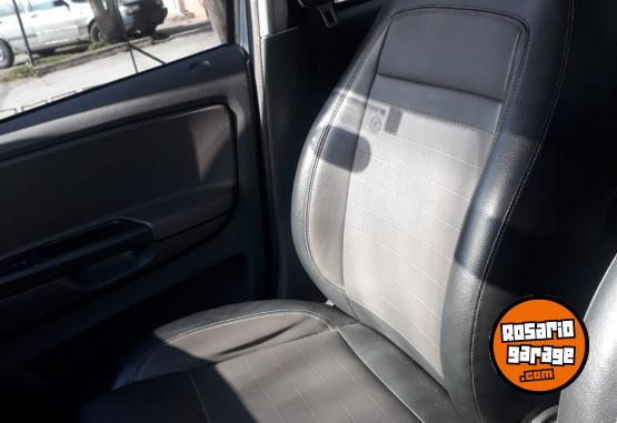 Autos - Volkswagen Suran 2014 GNC 111111Km - En Venta