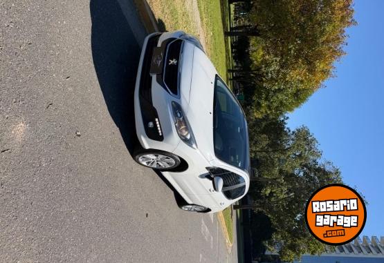 Autos - Peugeot 308 2018 Diesel 90500Km - En Venta