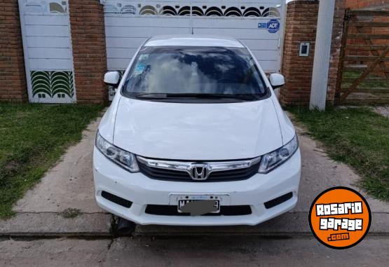 Autos - Honda Civic 2013 Nafta 140000Km - En Venta