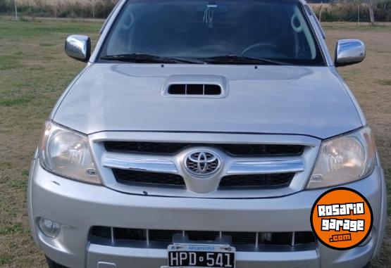 Camionetas - Toyota Hilux srv at 2008 Diesel 460000Km - En Venta