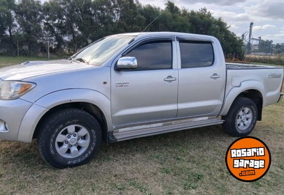 Camionetas - Toyota Hilux srv at 2008 Diesel 460000Km - En Venta