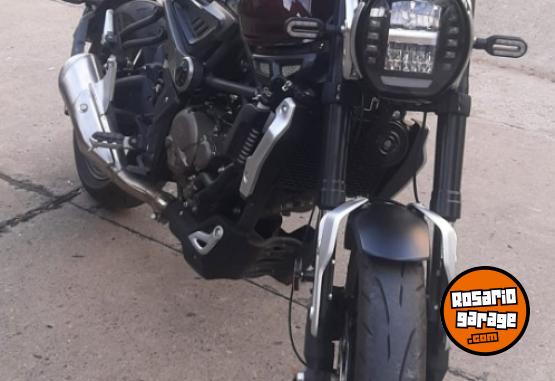 Motos - Voge Ac 300 2024 Nafta 1470Km - En Venta