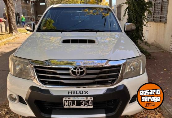 Autos - Toyota hillux 2013 Nafta 257000Km - En Venta