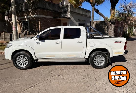 Autos - Toyota hillux 2013 Nafta 257000Km - En Venta