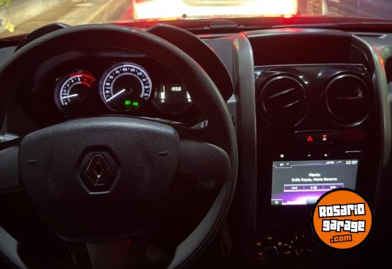Camionetas - Renault Duster Oroch 2020 Nafta 97000Km - En Venta