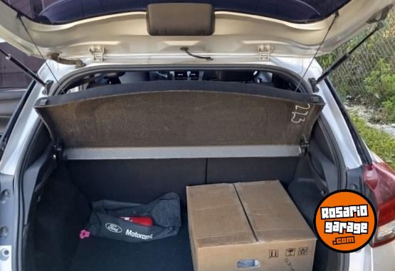 Autos - Toyota YARIS S 2020 Nafta 66100Km - En Venta